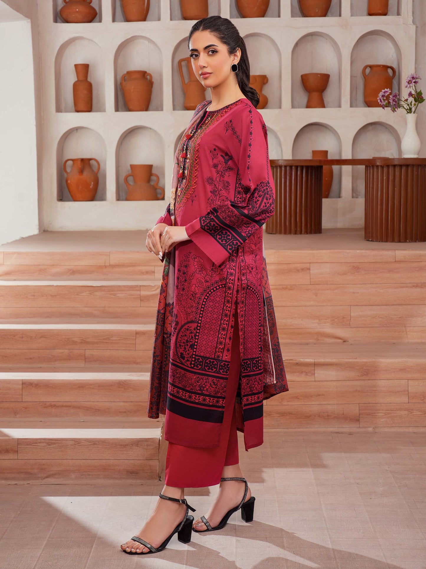3 Piece Lawn Suit-Embroidered (Unstitched)