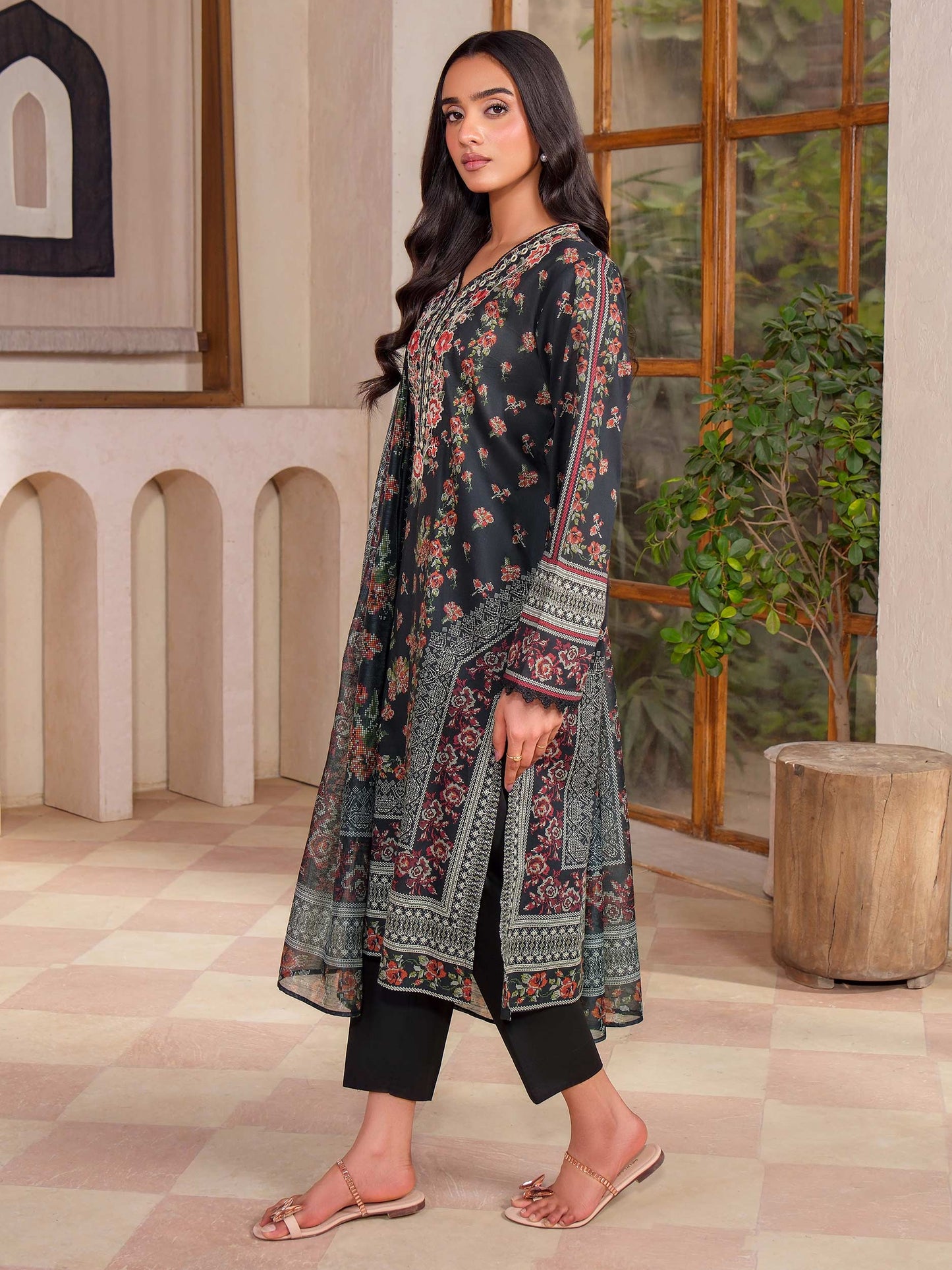 3 Piece Lawn Suit-Embroidered (Unstitched)