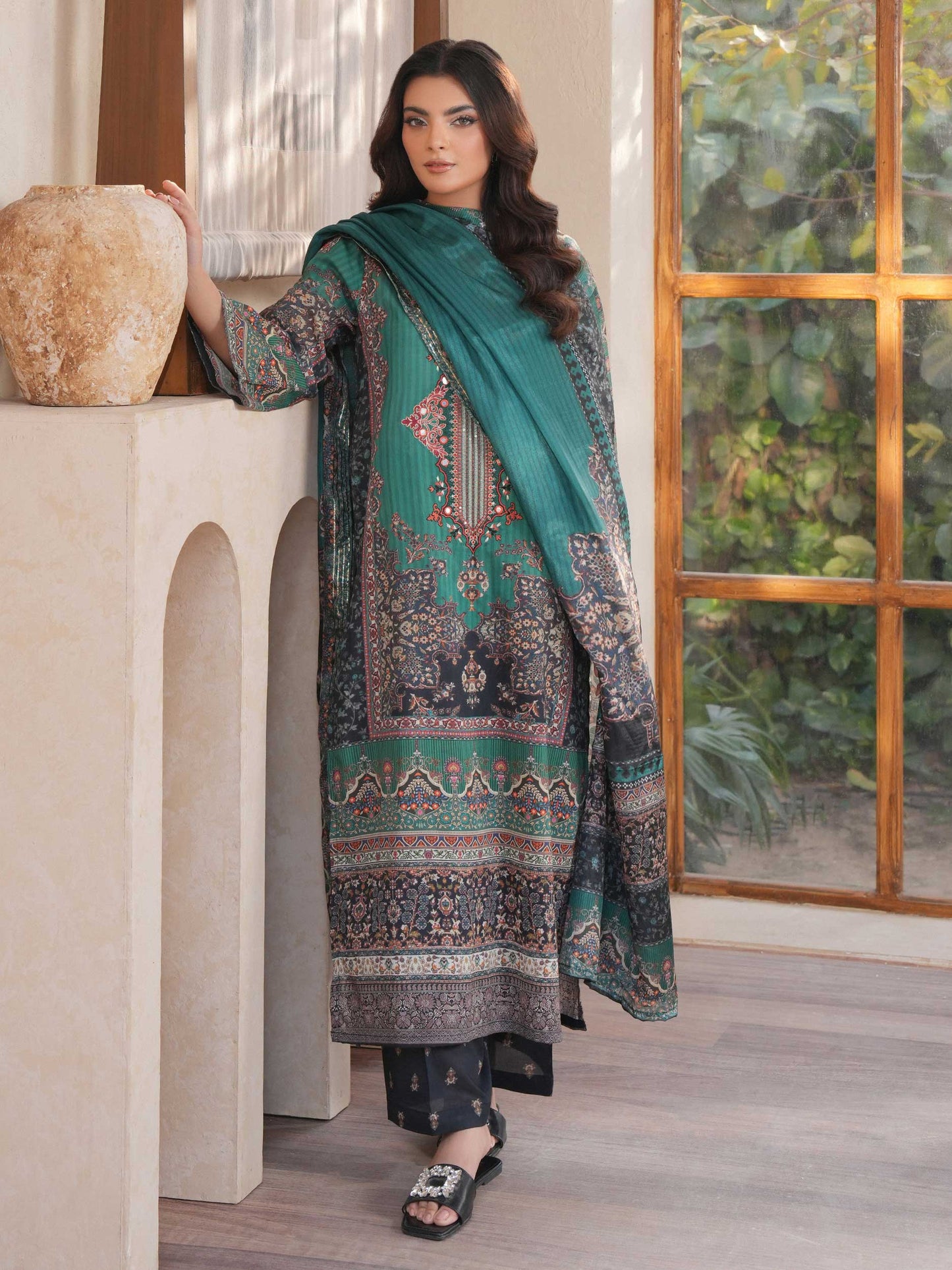 3 Piece Lawn Suit-Embroidered (Unstitched)