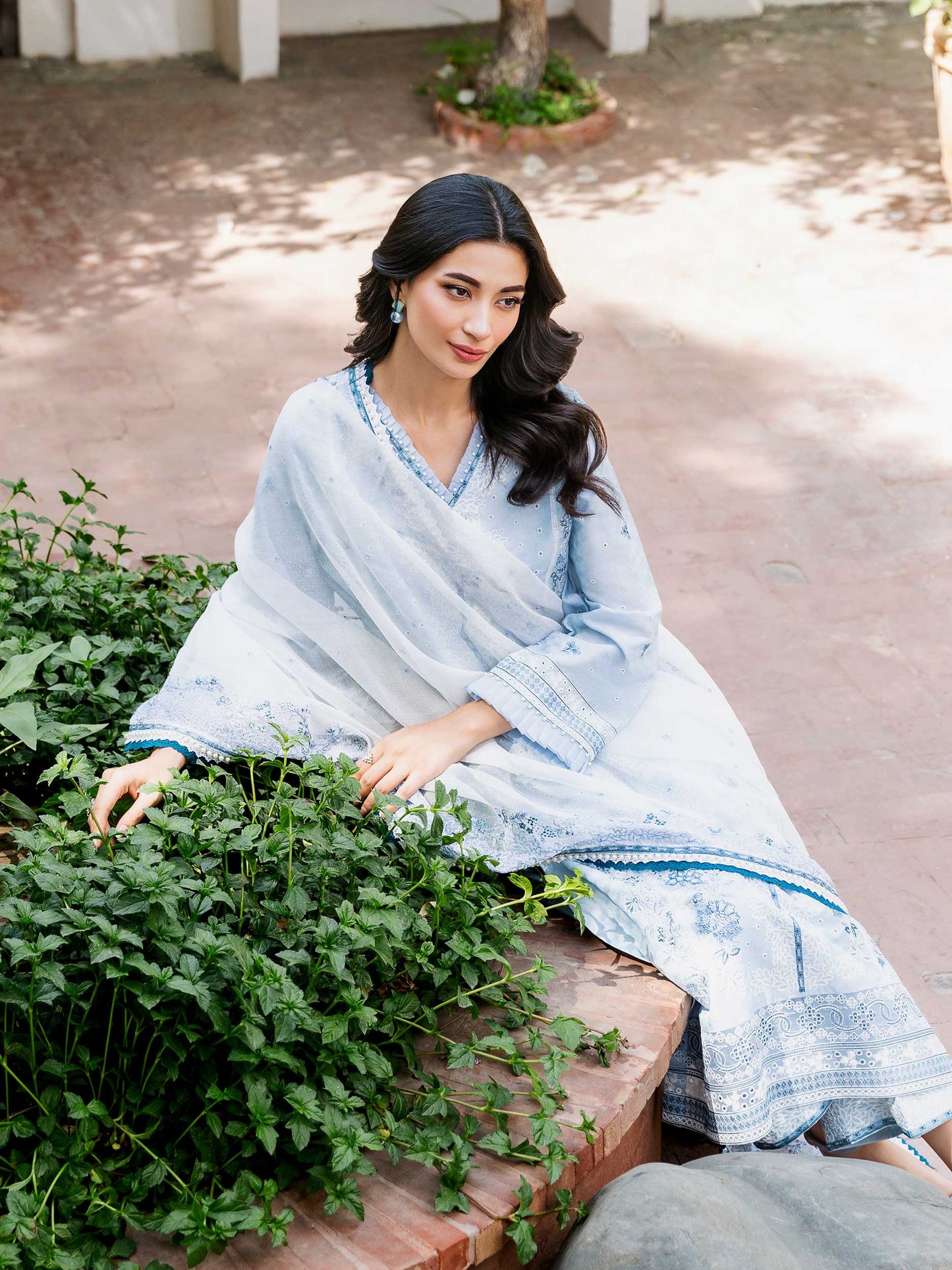 3 Piece Jacquard Suit-Embroidered (Unstitched)