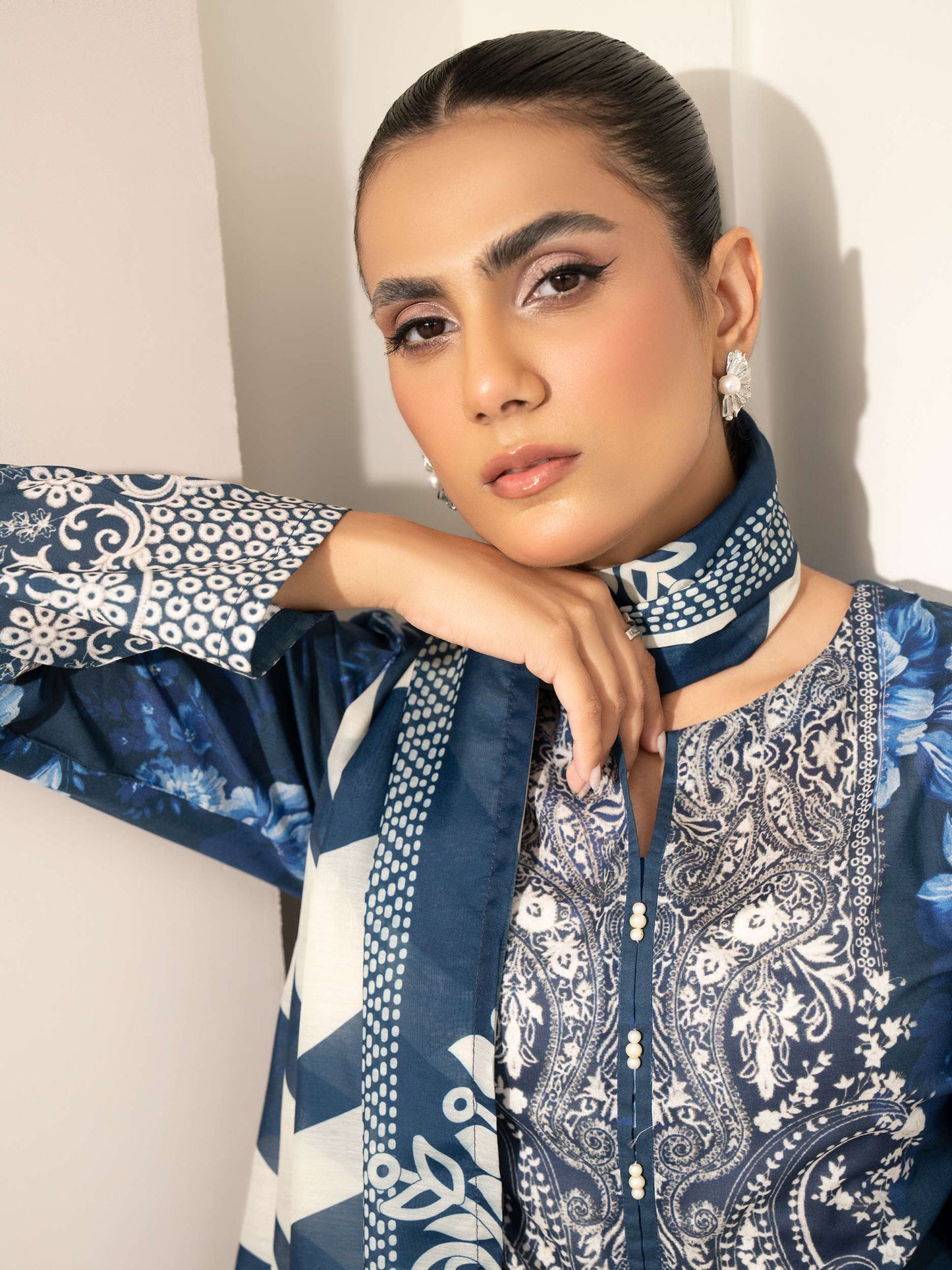 3 Piece Lawn Suit-Printed (Unstitched)