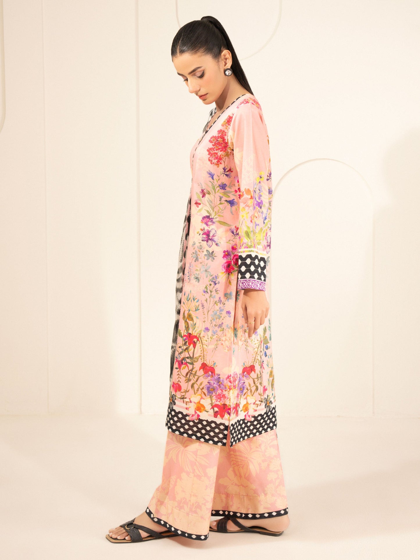 3 Piece Lawn Suit-Printed (Unstitched)