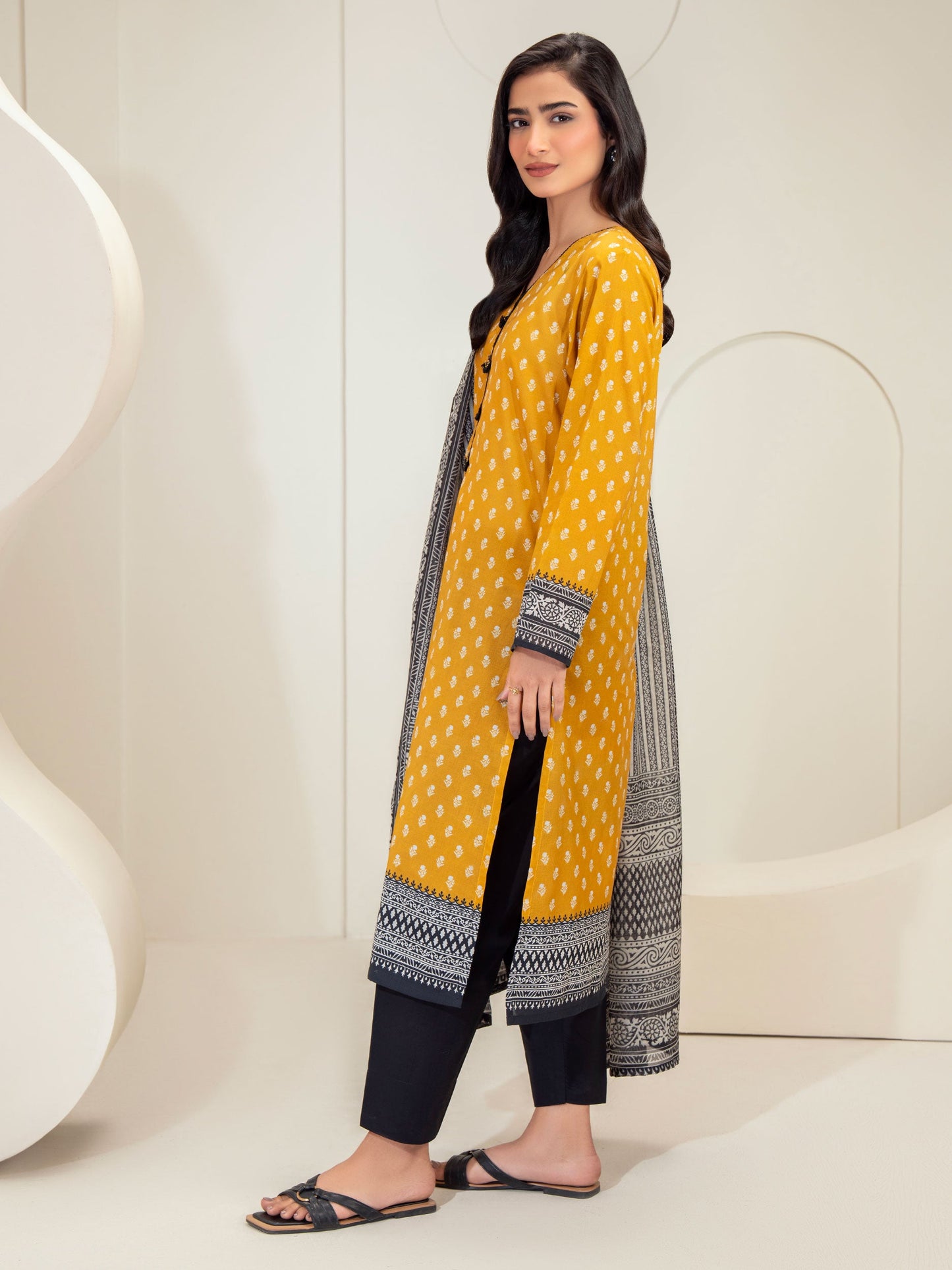 2 Piece Lawn Suit-Printed (Unstitched)