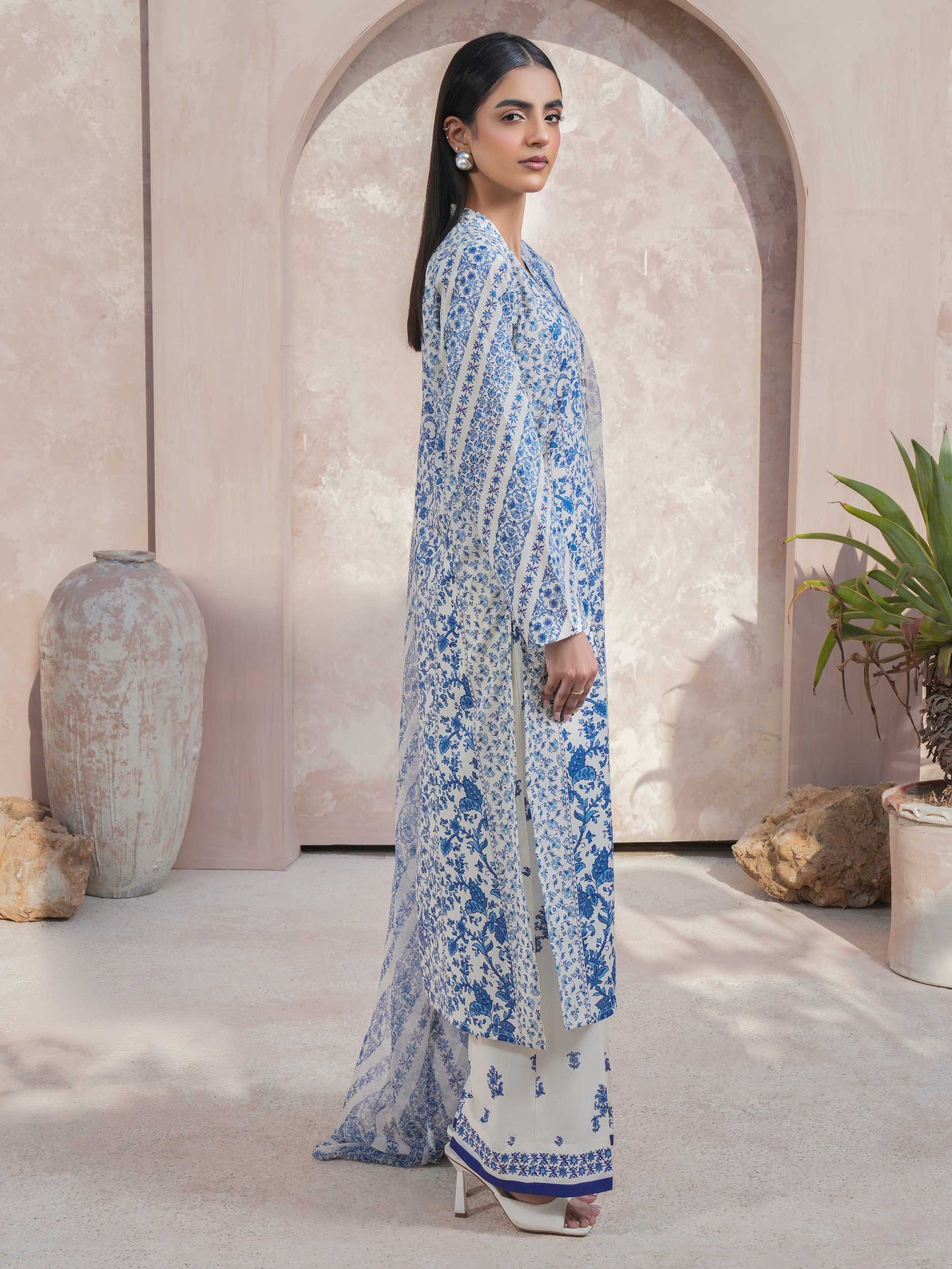 3 Piece Lawn Suit-Printed (Unstitched)
