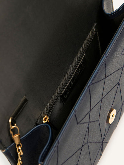 Thread Detailing Clutch