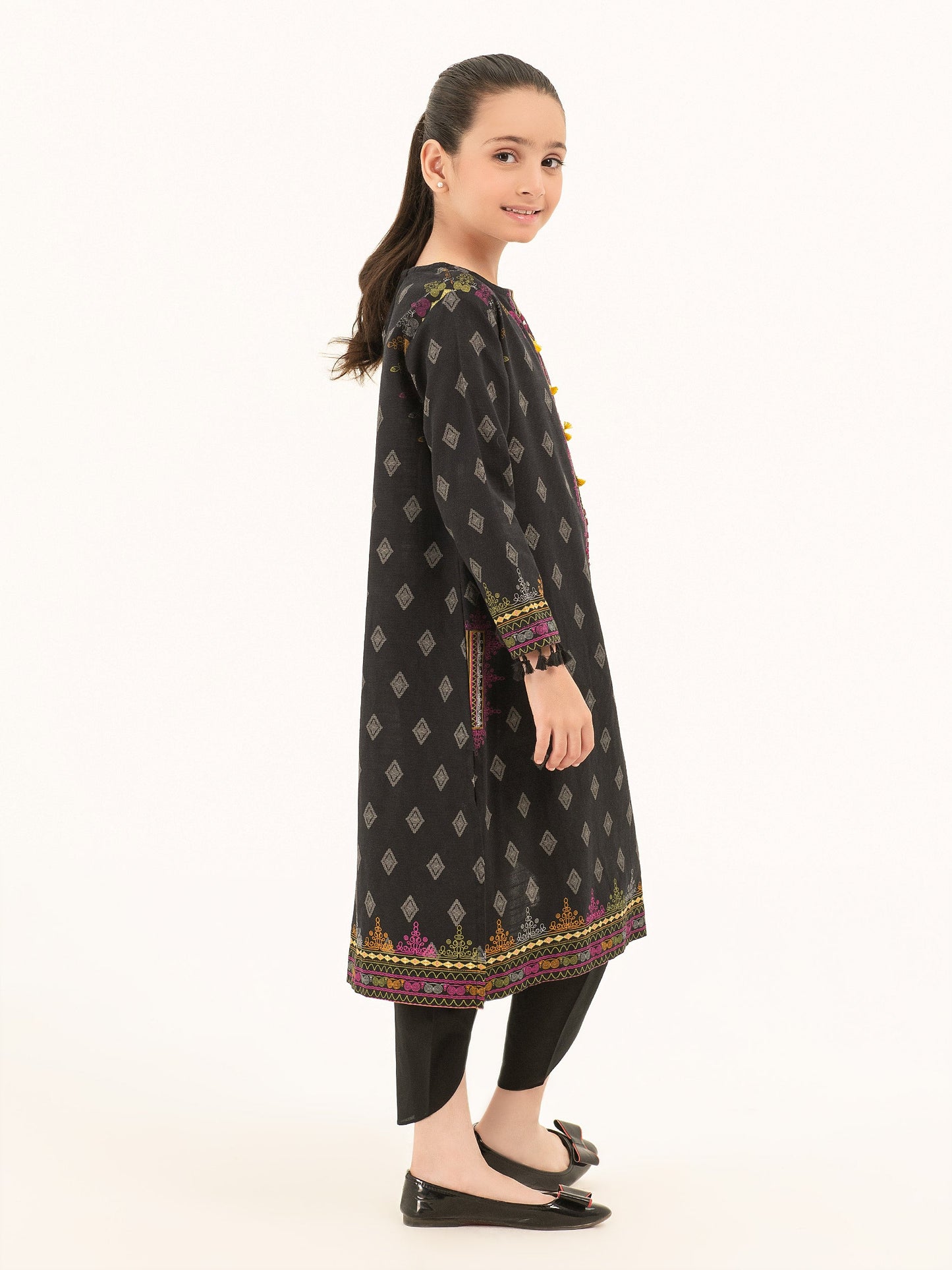 Khaddar Shirt-Embellished (Pret)