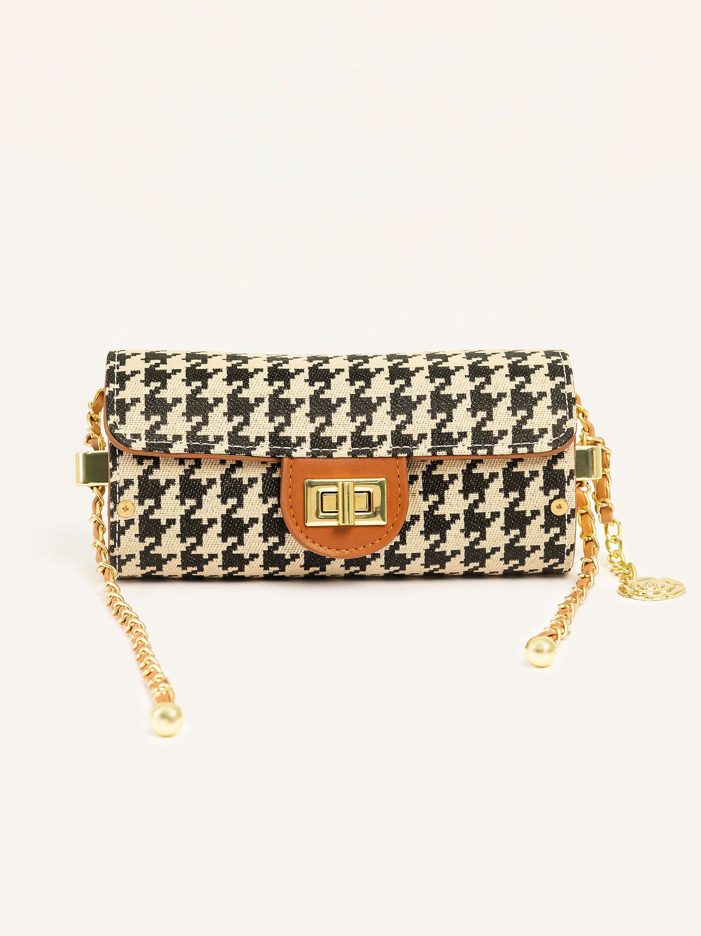 Woven Clutch With Twist Lock