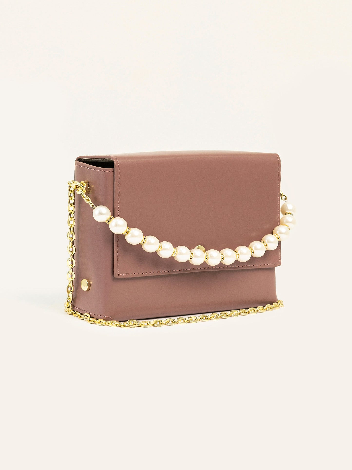 Pearl Box Clutch