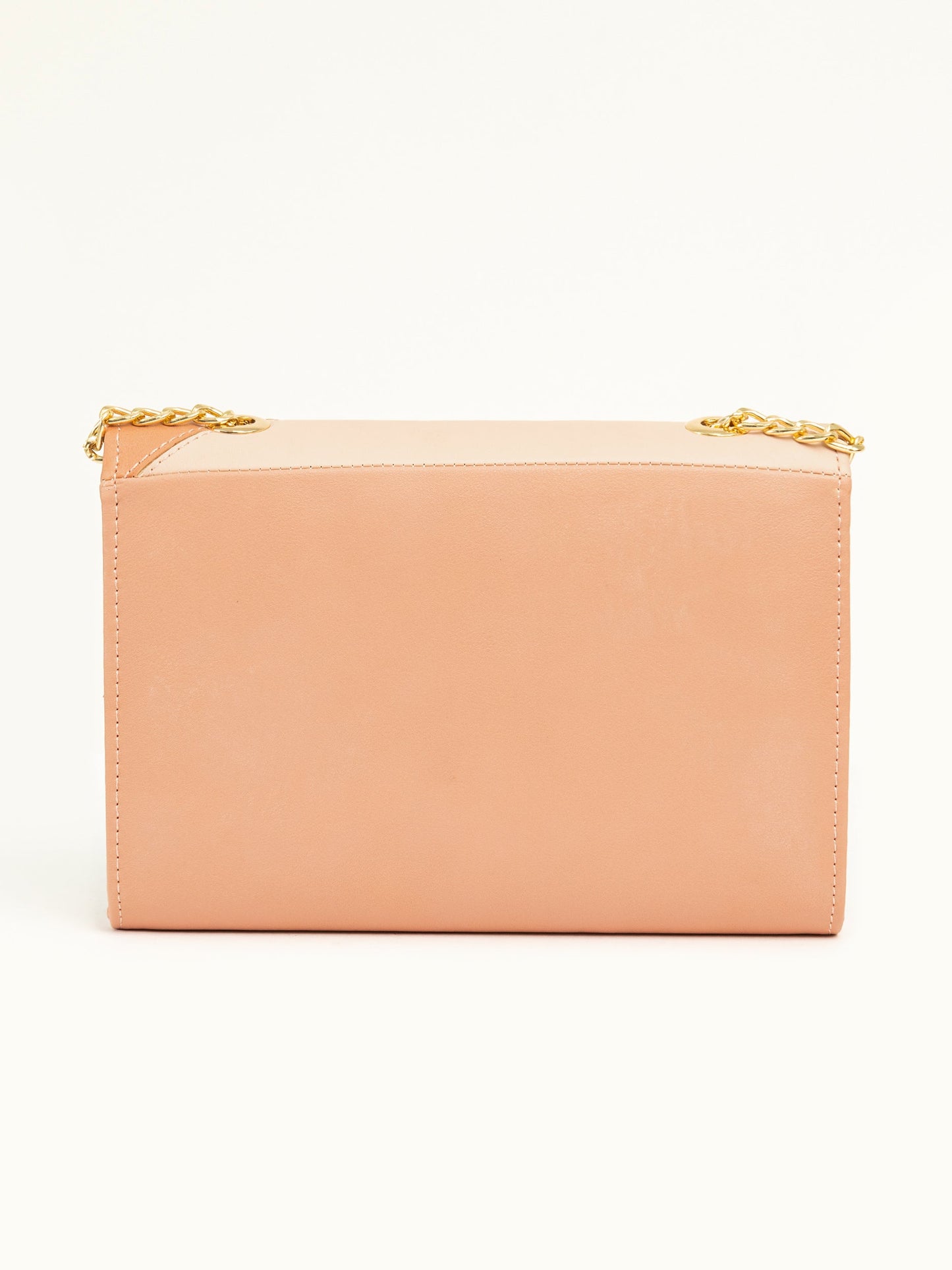 Keyhole Lock Clutch