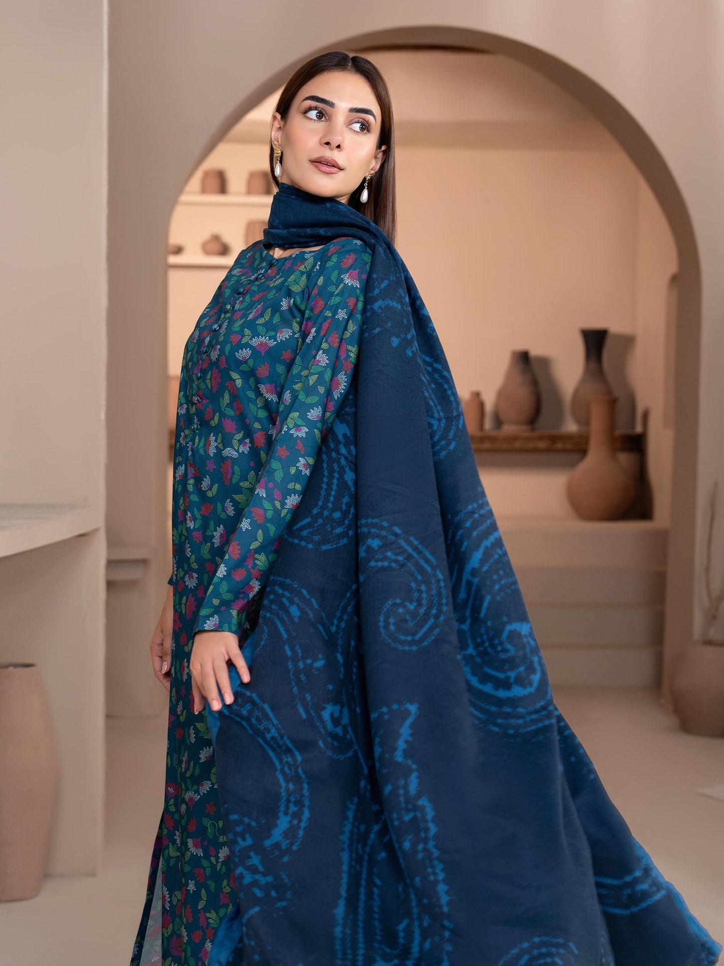 3 Piece Khaddar Suit-Printed (Unstitched)