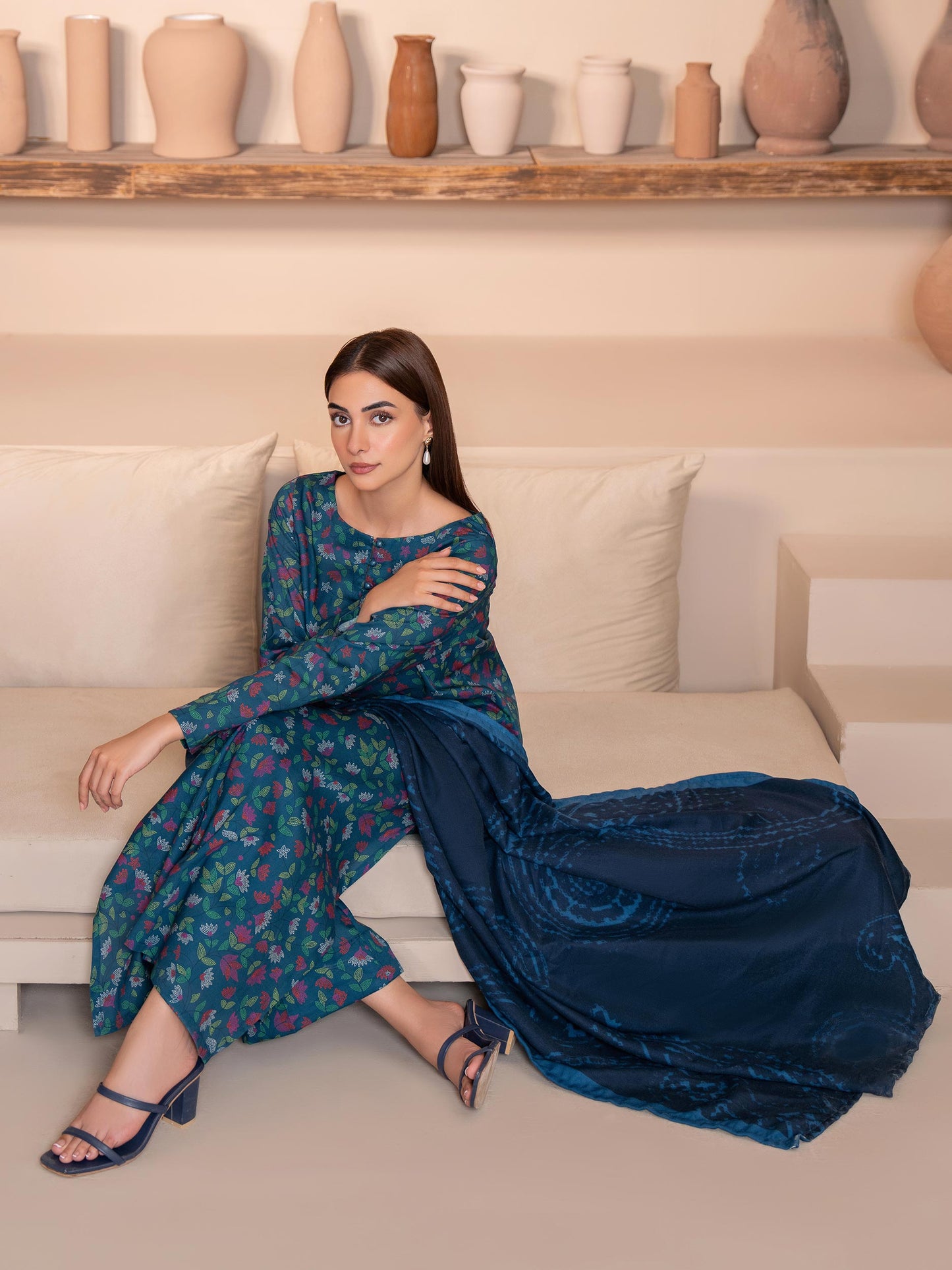 3 Piece Khaddar Suit-Printed (Unstitched)